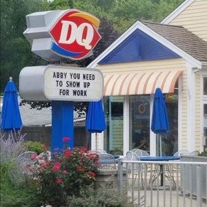 Meet your Posher, Abigail